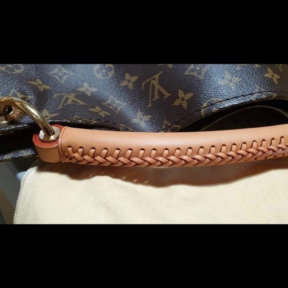 🚨 Louis Vuitton Artsy GM 🚨 - Picture 4 of 14